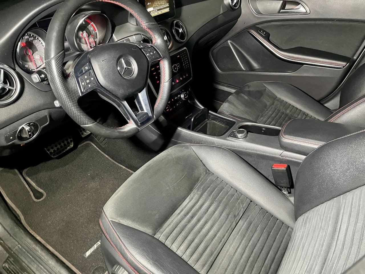 Mercedes-Benz GLA 2015, bild 7/10