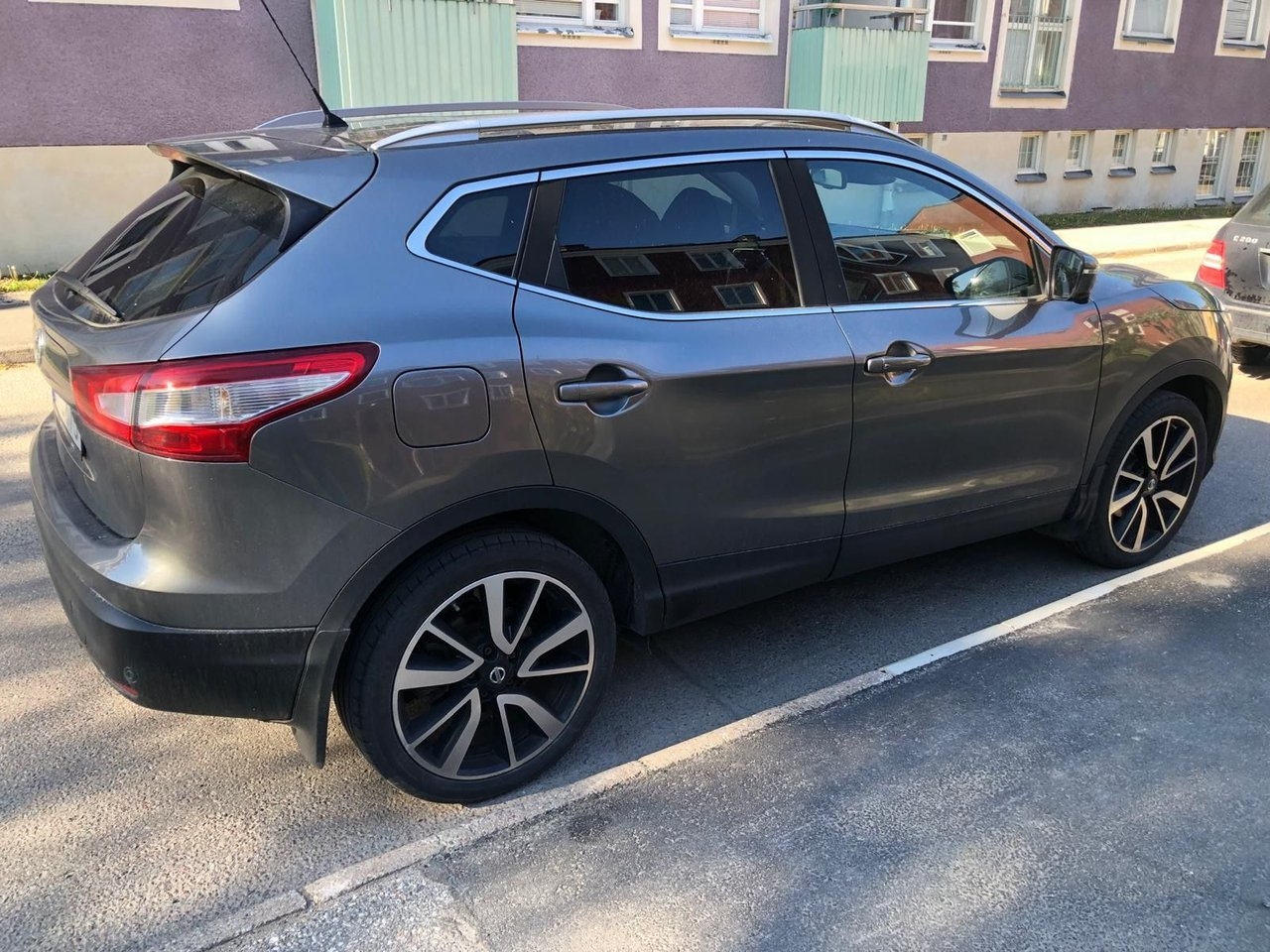 Nissan Qashqai 2015, bild 4/10