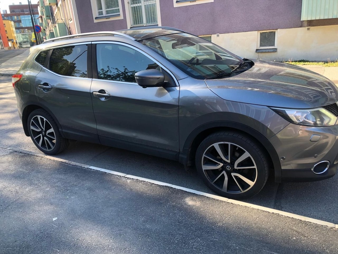 Nissan Qashqai 2015, bild 2/10