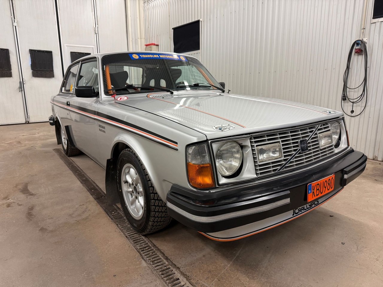 Volvo 242 1979, photo 3/10
