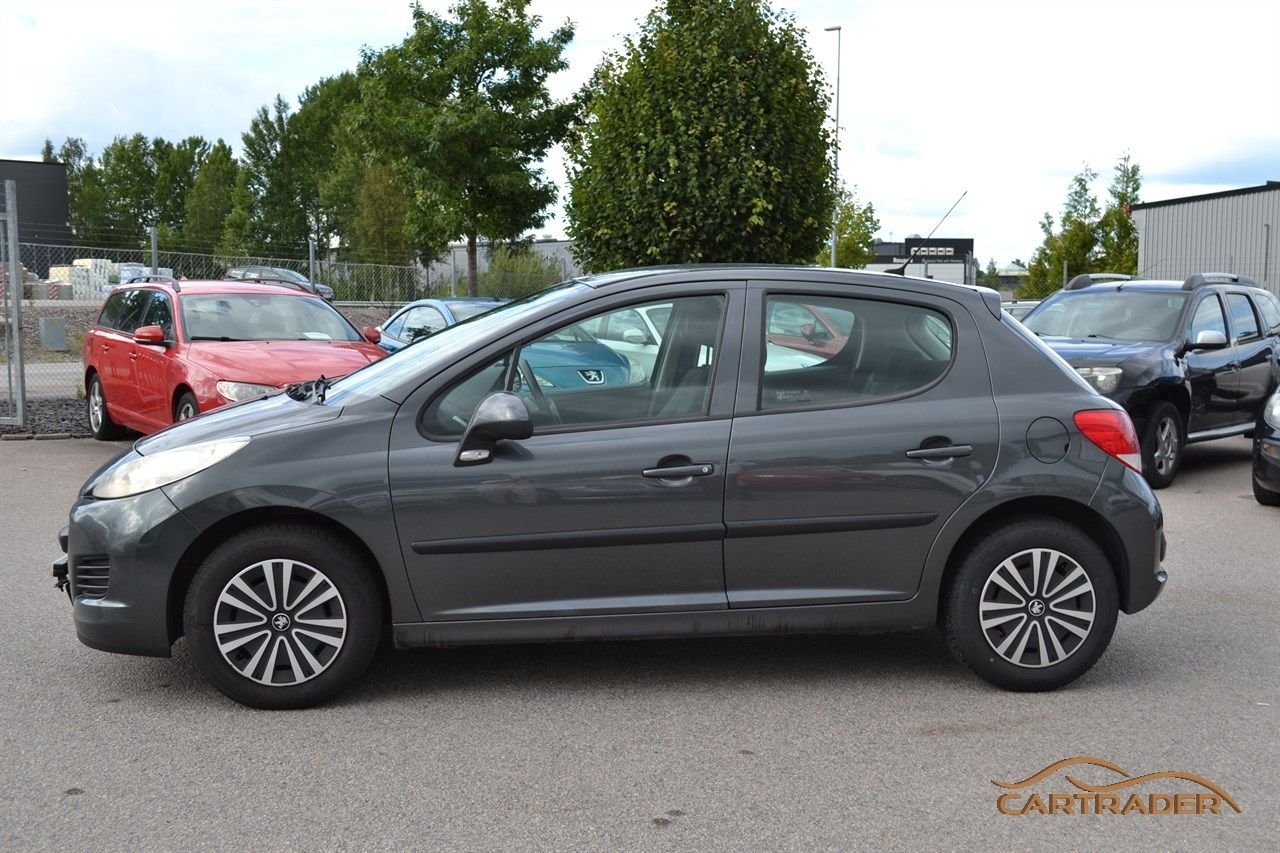 Peugeot 207 2010, bild 3/14