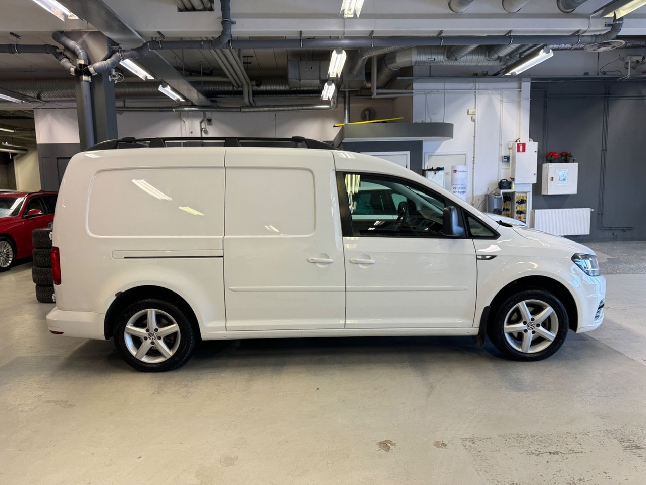 Volkswagen Caddy Maxi 2016, bild 5/17