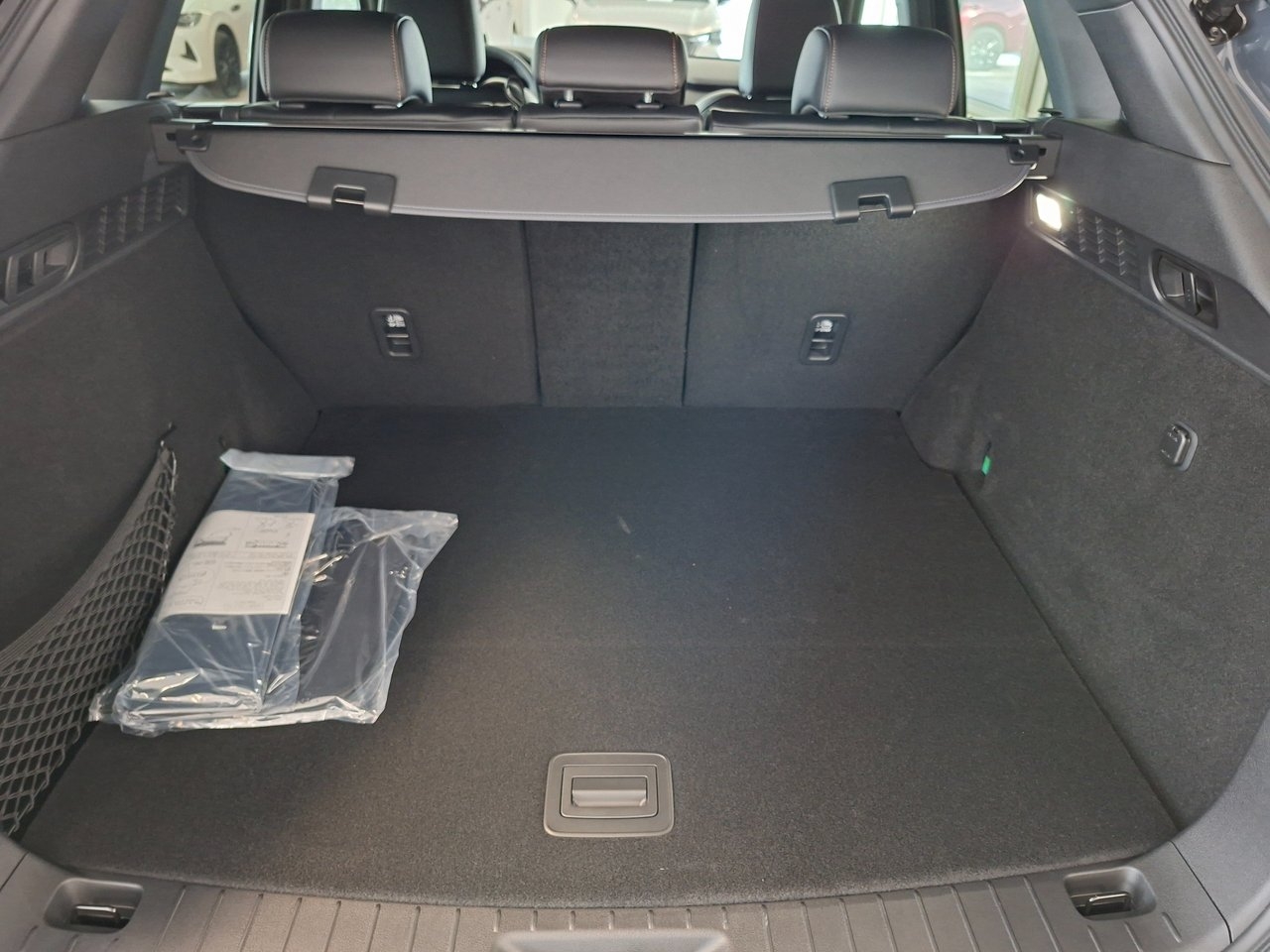 Mazda CX-60 2026, bild 8/8