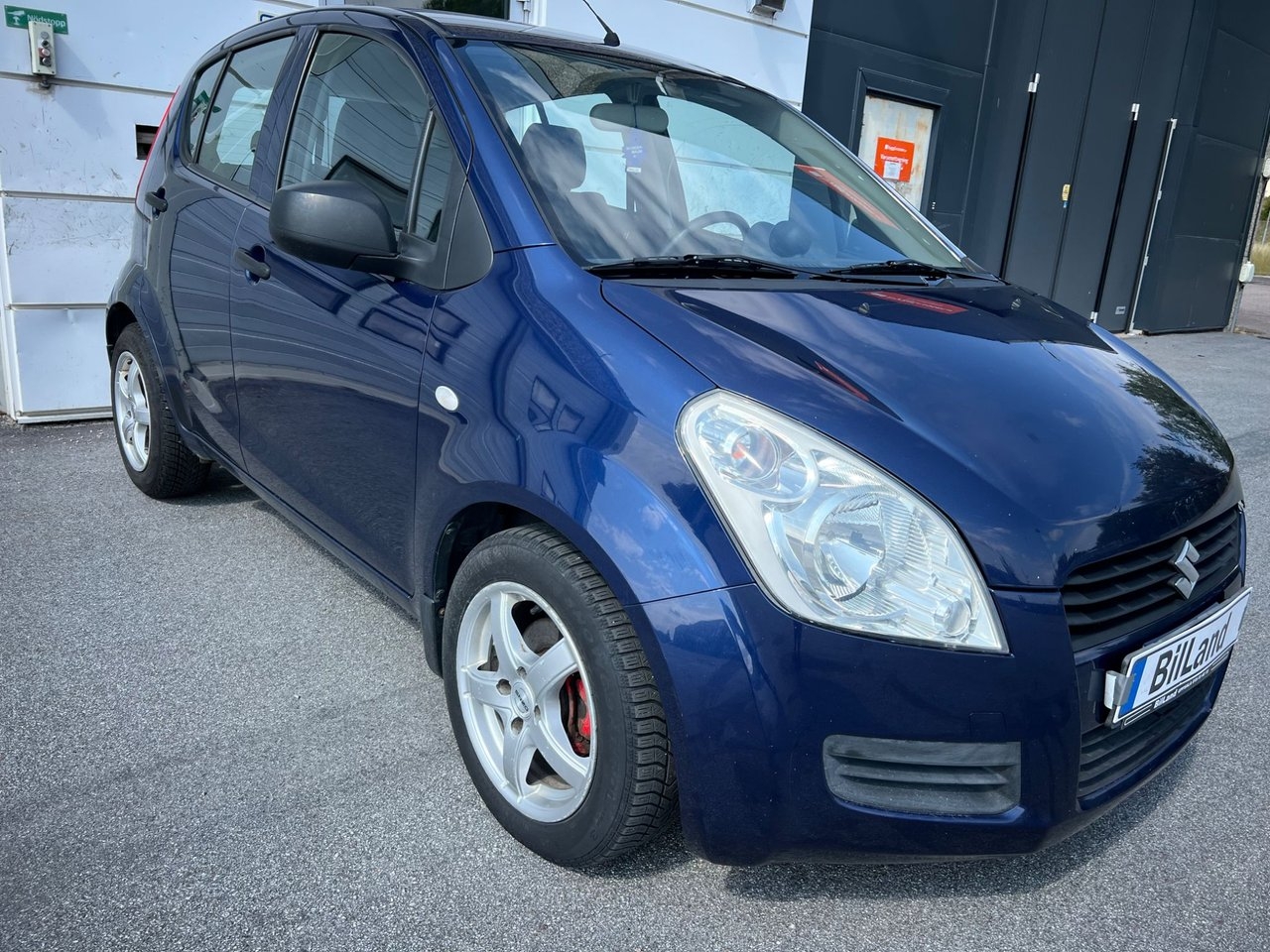 Suzuki Splash 1.0 VVT Euro 4 2009, bild 3/9