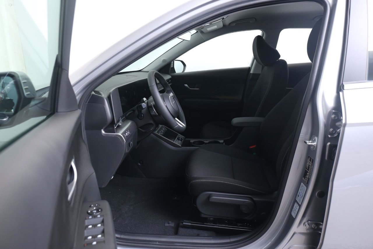 Hyundai Kona EV 48,4kwh Essential 2024, photo 4/10
