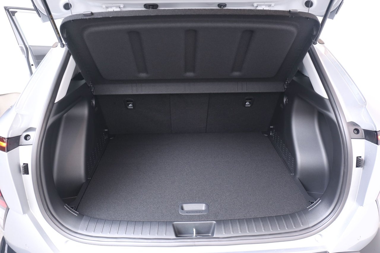 Hyundai Kona EV 48,4kwh Essential 2024, photo 6/10