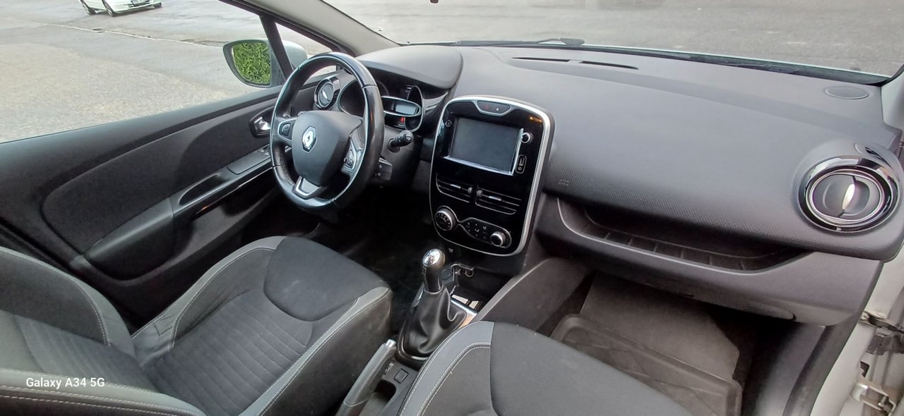 Renault Clio Sport Tourer 0.9 TCe Euro 6 2016, bild 6/18