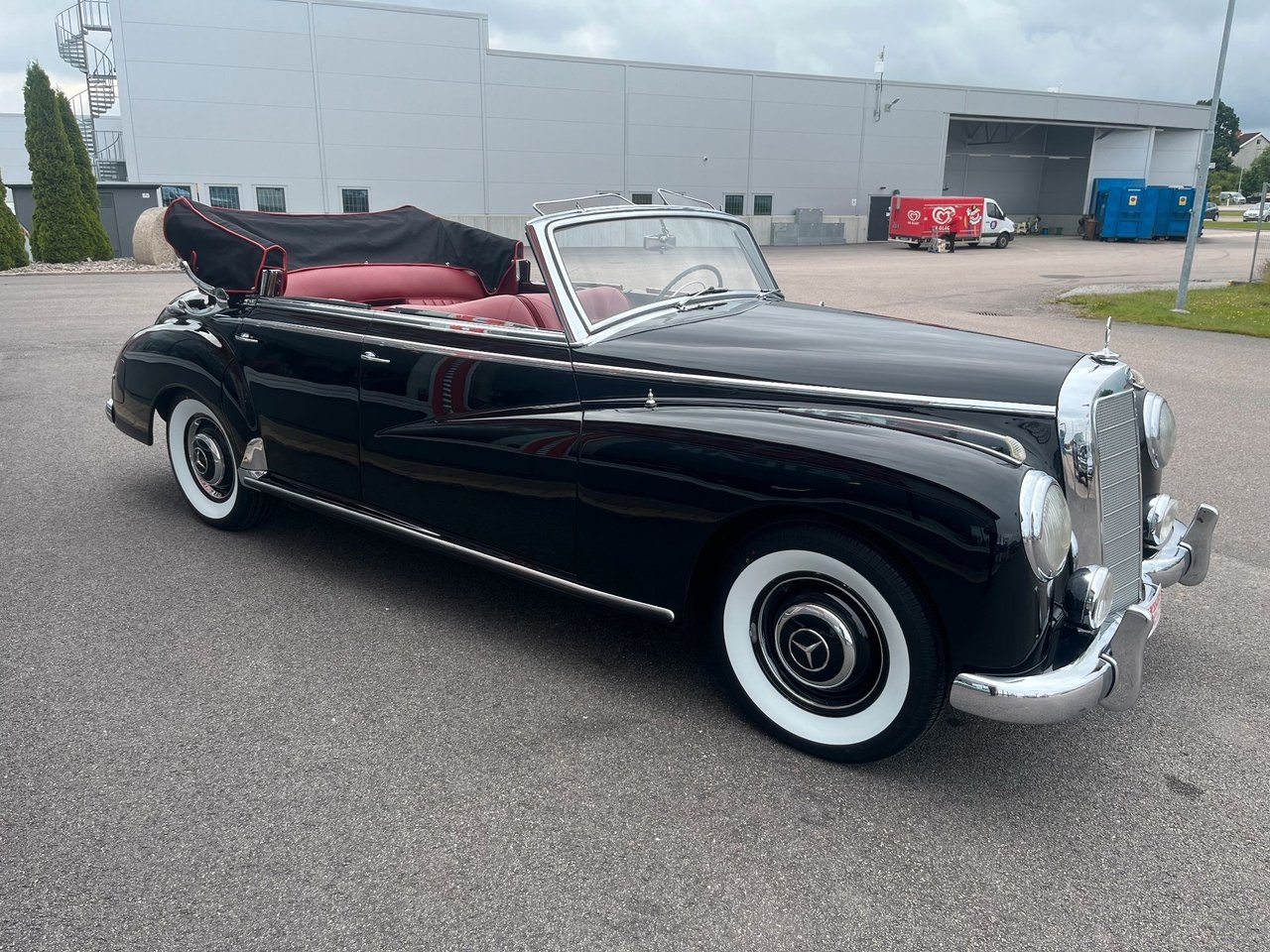 Mercedes-Benz