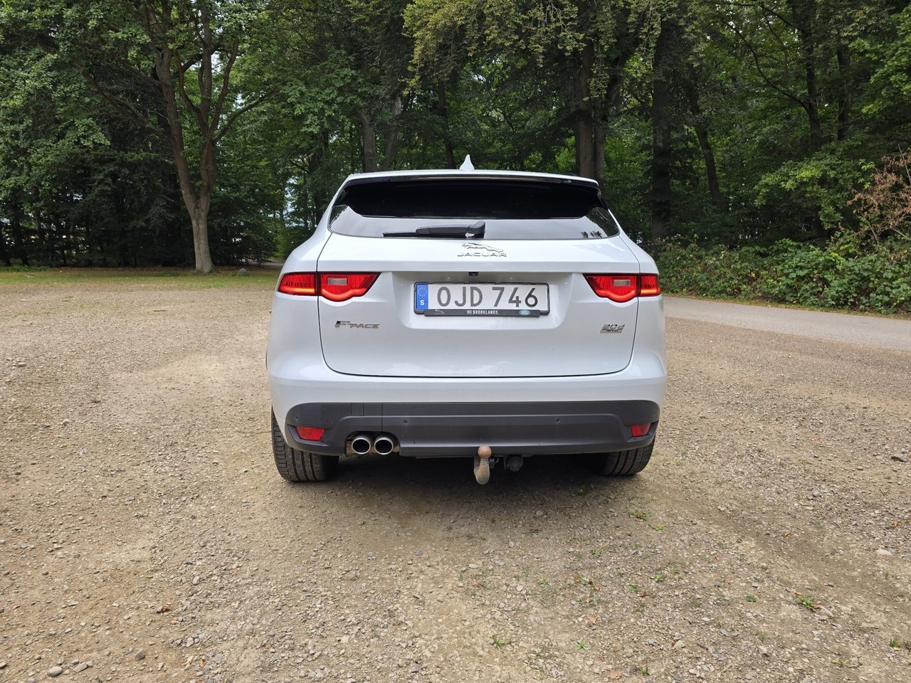 Jaguar F-Pace 20d AWD R-Sport 2017, bild 7/16