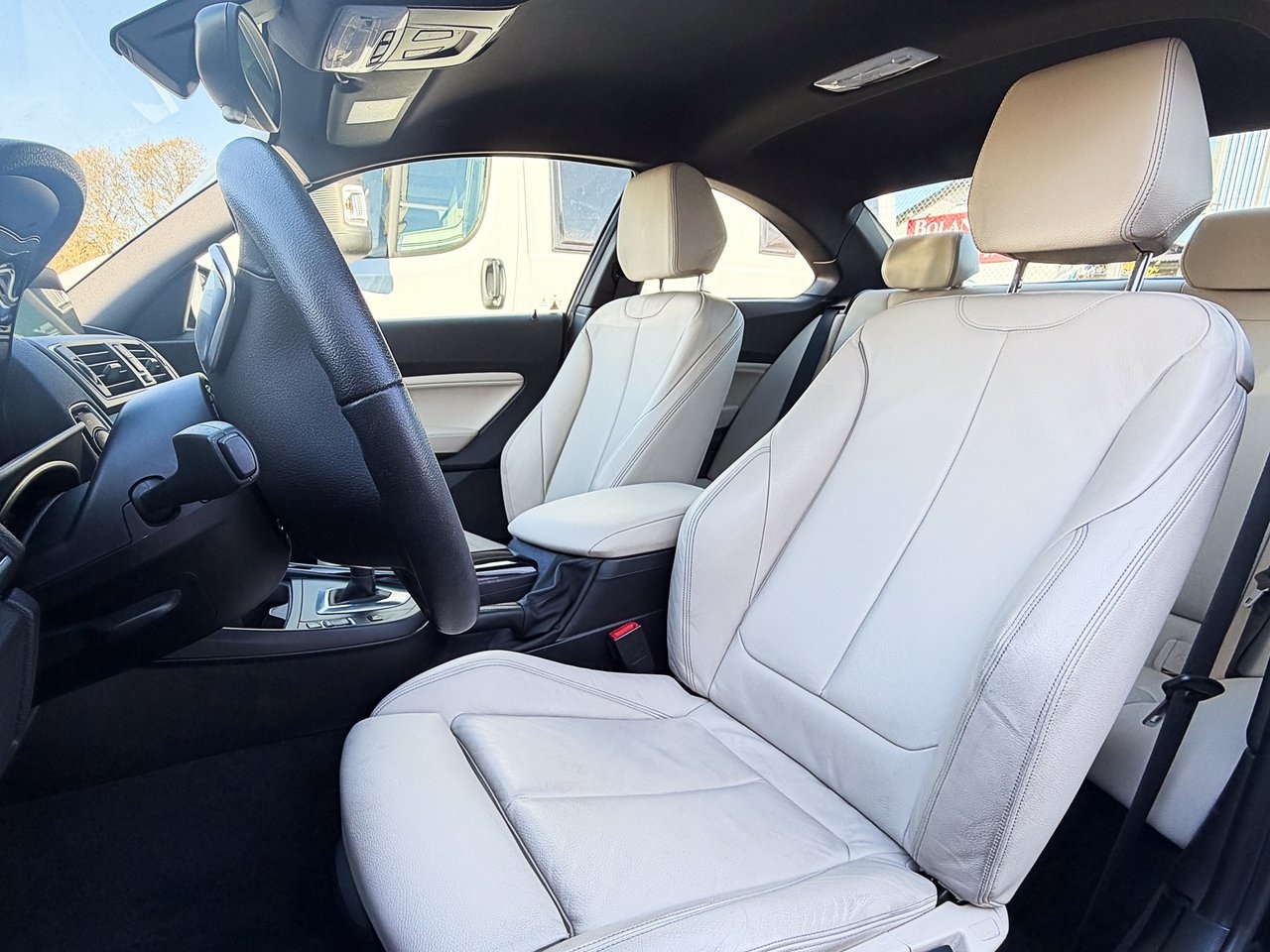 BMW 230 i A F22 2017, bild 4/15
