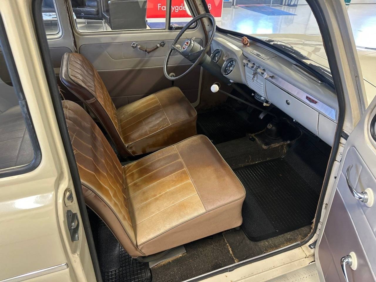 Ford Anglia 1.2 37hk 1959, kuva 7/10