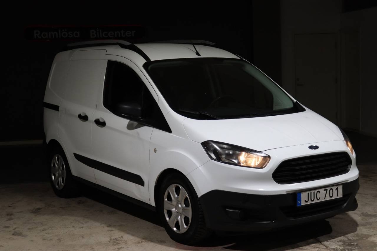 Ford Transit Courier 2017, photo 3/10