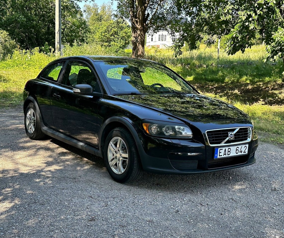 Volvo C30 1.8/ Kinetic 2008, photo 4/5