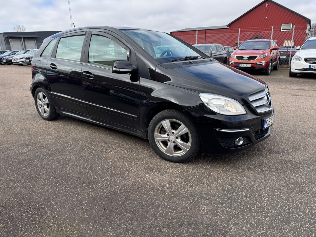 Mercedes-Benz B
