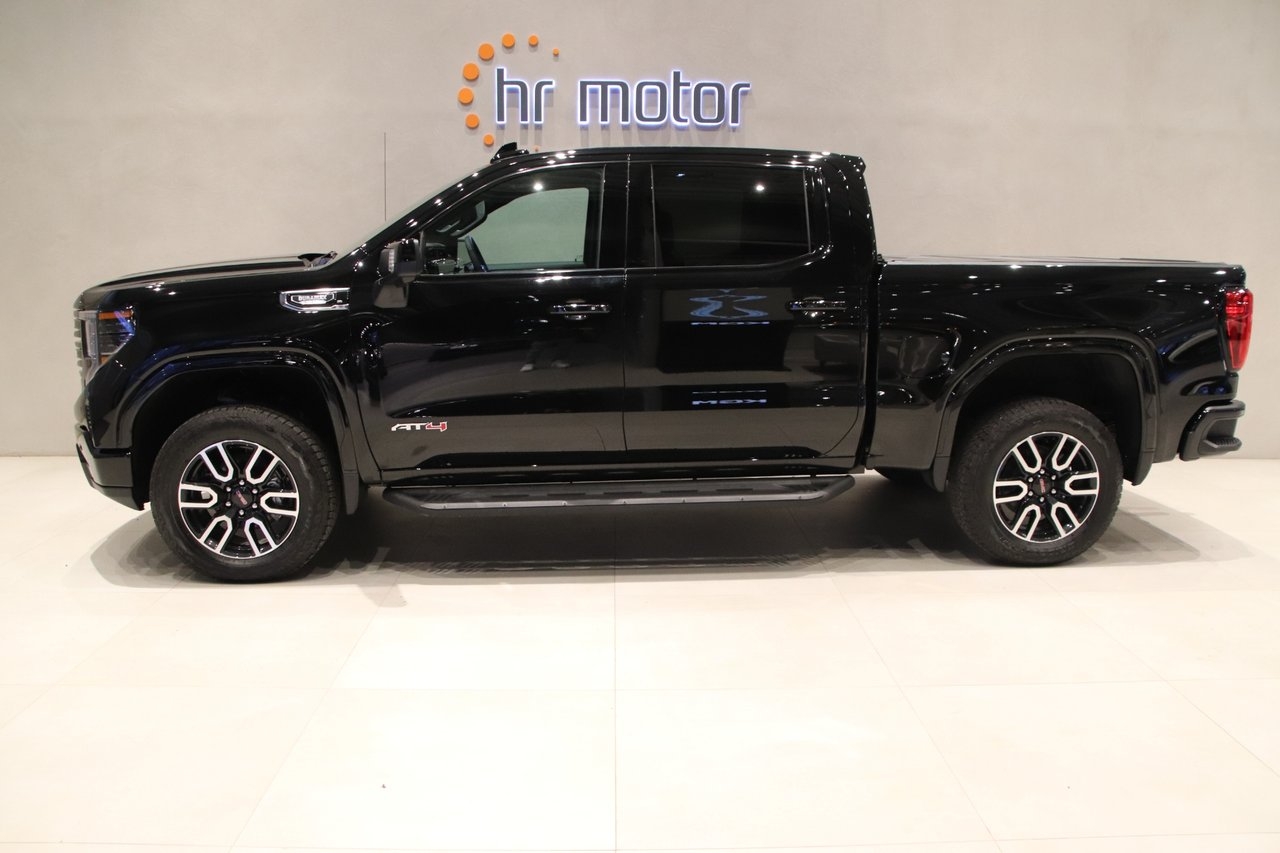 GMC Sierra