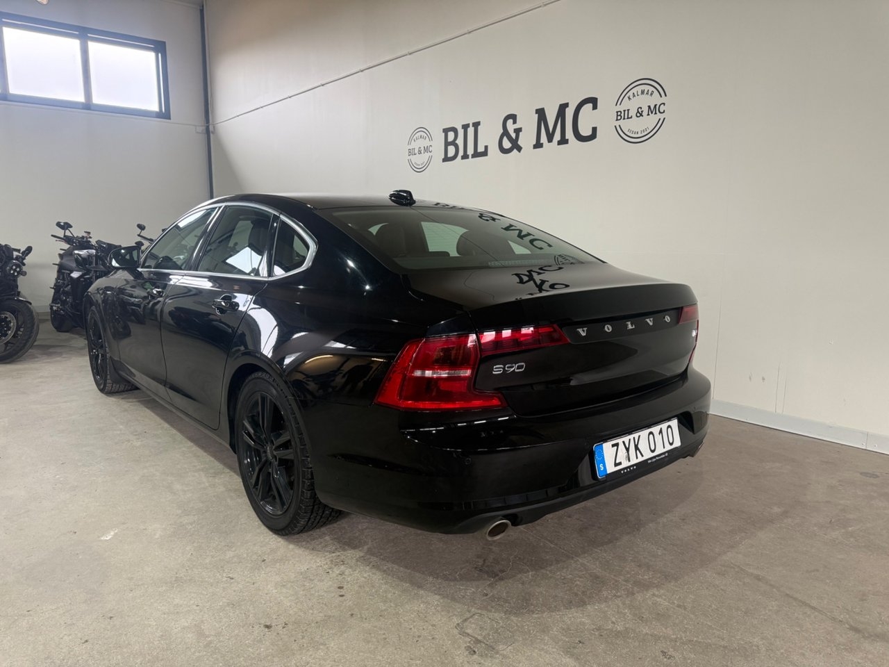 Volvo S90 2018, kuva 7/10