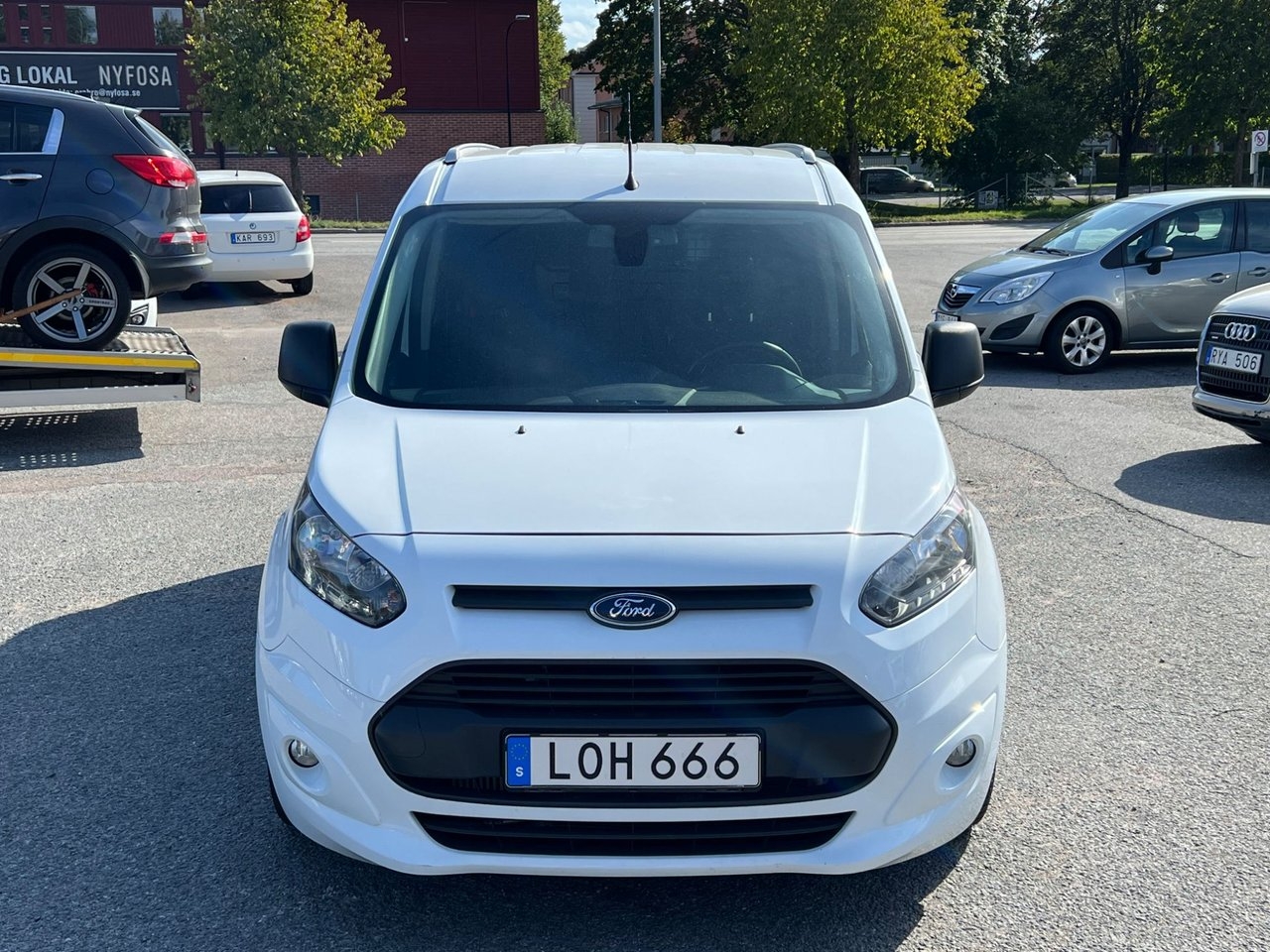 Ford Transit Connect 2018, kuva 2/10