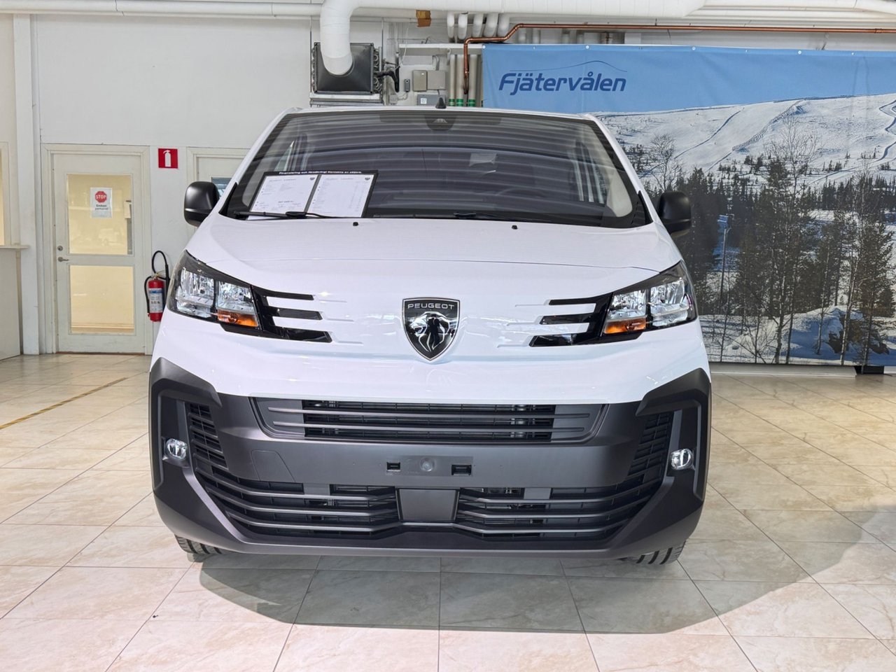 Peugeot e-Expert 2024, bild 2/6