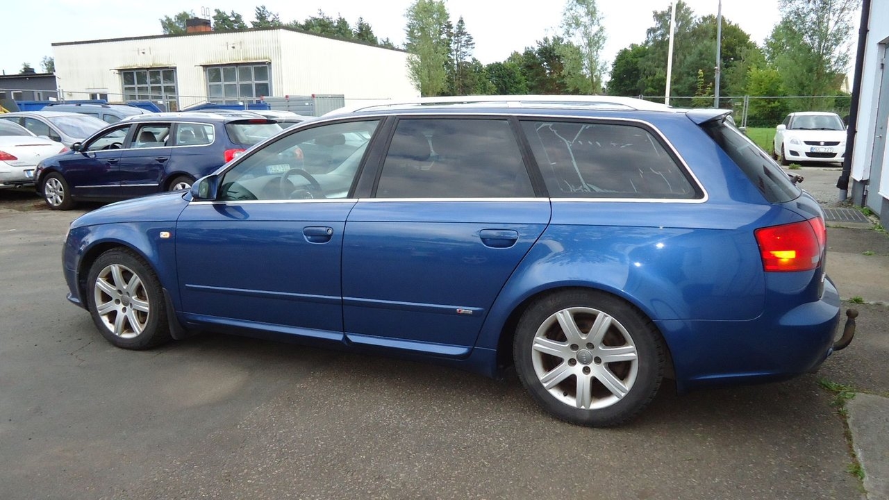 Audi A4 2008, photo 4/17