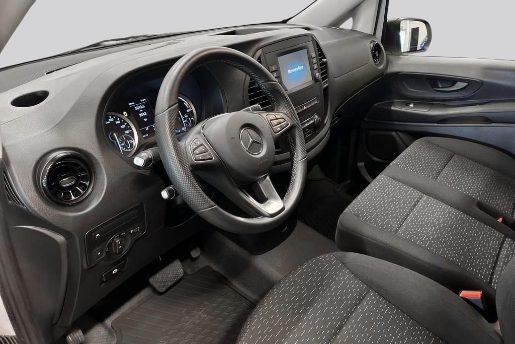 Mercedes-Benz eVito 2023, bild 6/10