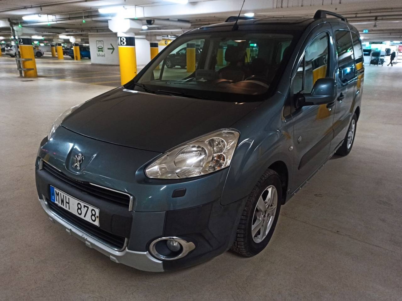Peugeot Partner Tepee 1.6 HDi EGS 92hk 2012, bild 2/10