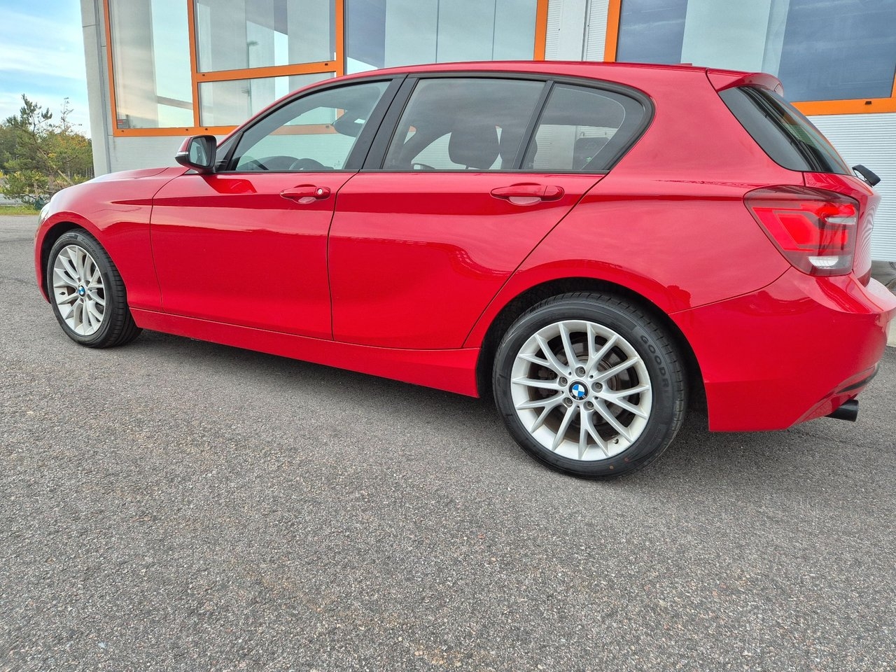 BMW 118 2013, photo 3/10