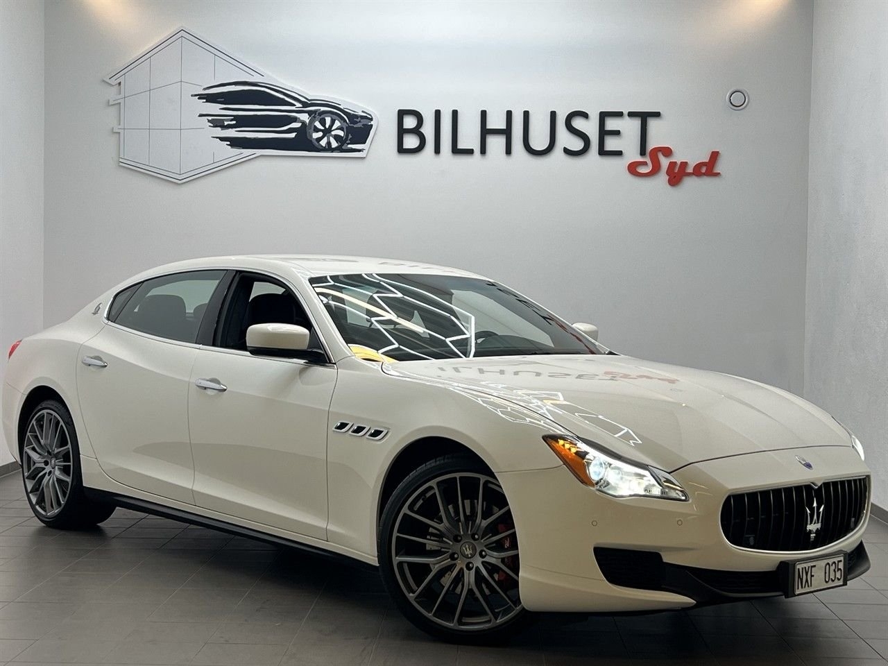 Maserati Quattroporte