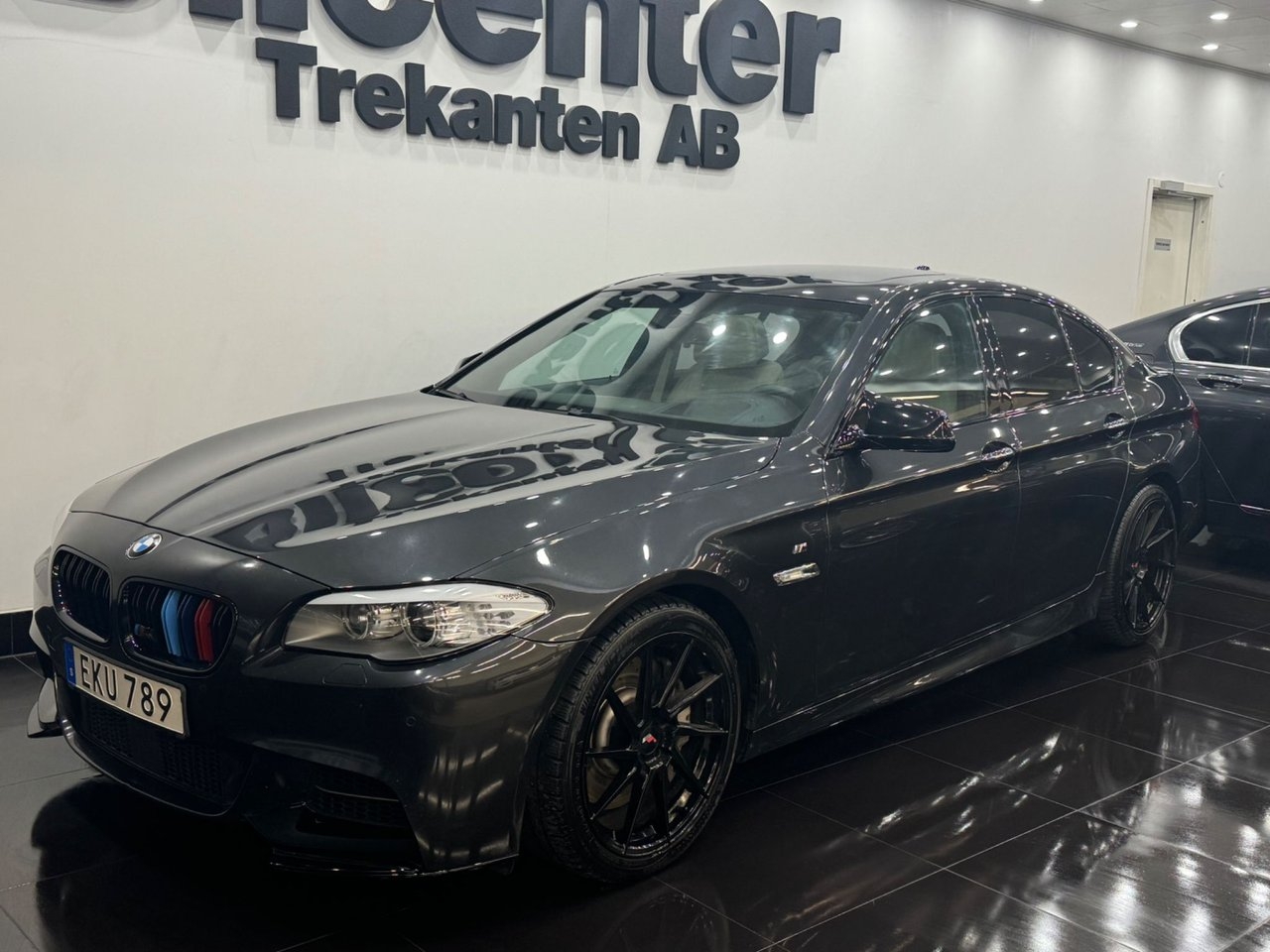BMW M550d 2013, bild 2/16