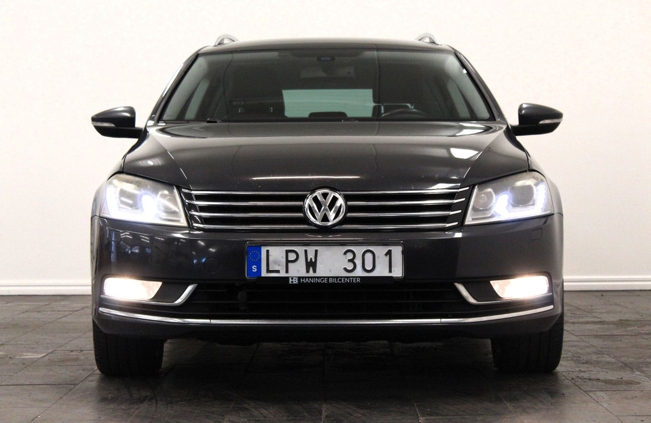 Volkswagen Passat 2.0 TSI PREMIUM 2011, bild 2/10