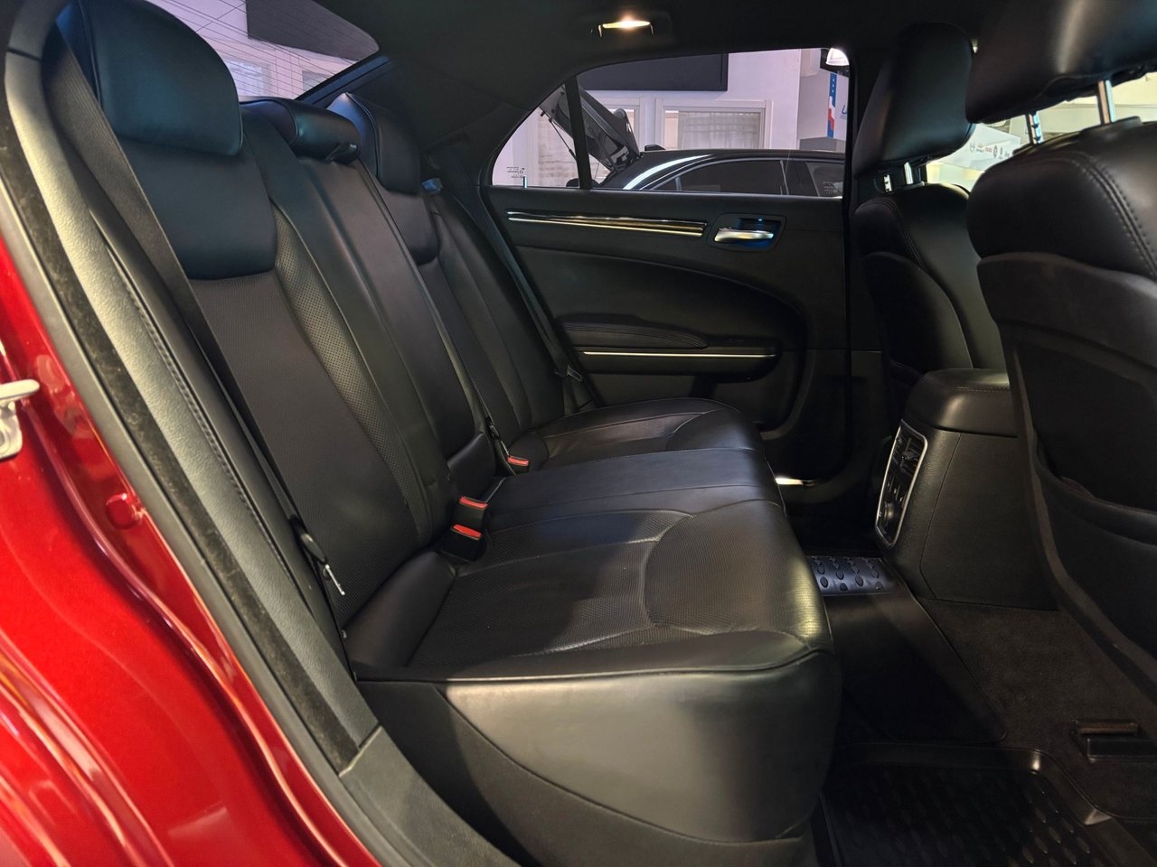 Chrysler 300C 2014, bild 7/29