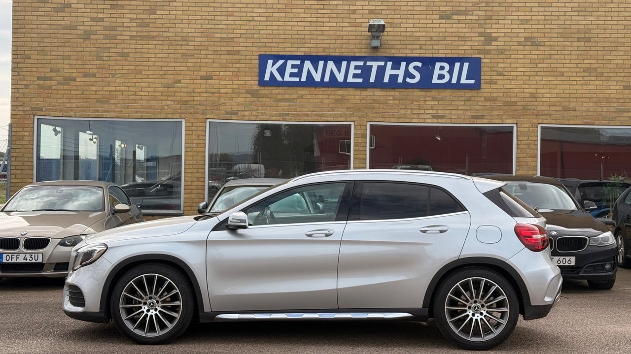 Mercedes-Benz GLA 200 Automat AMG Sport 2018, bild 6/35