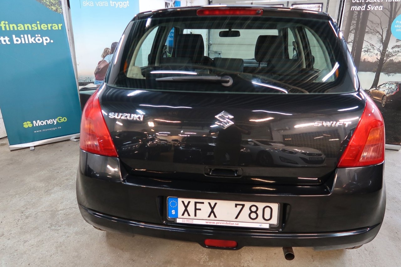 Suzuki Swift 5-dörrar 2006, kuva 5/10