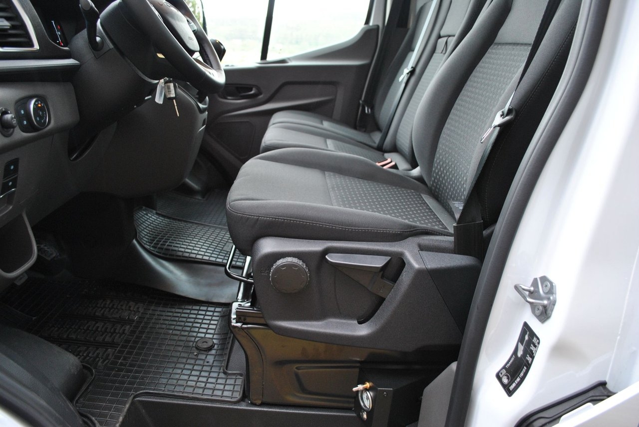 Ford Transit 2026, bild 7/10