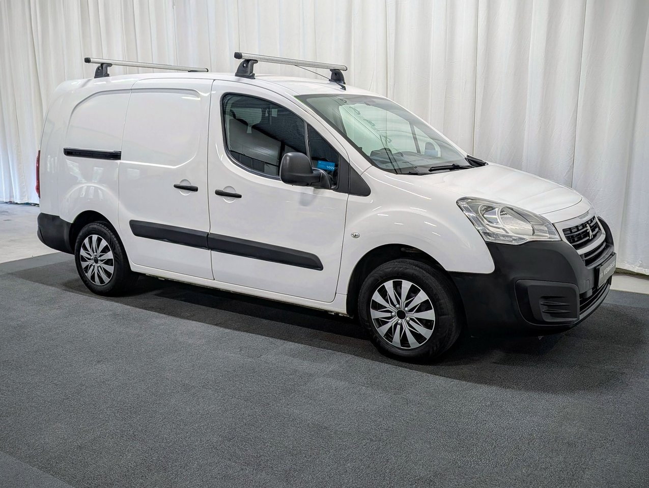 Peugeot Partner 2017, bild 6/10