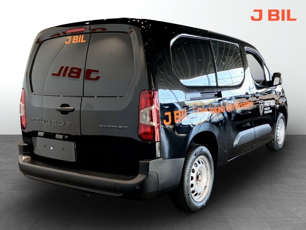 Peugeot Partner Crew cab 130hk Aut 2025, bild 2/14