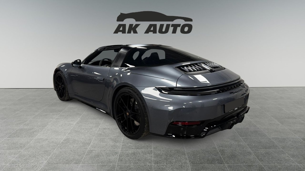 Porsche 911 2025, bild 6/10