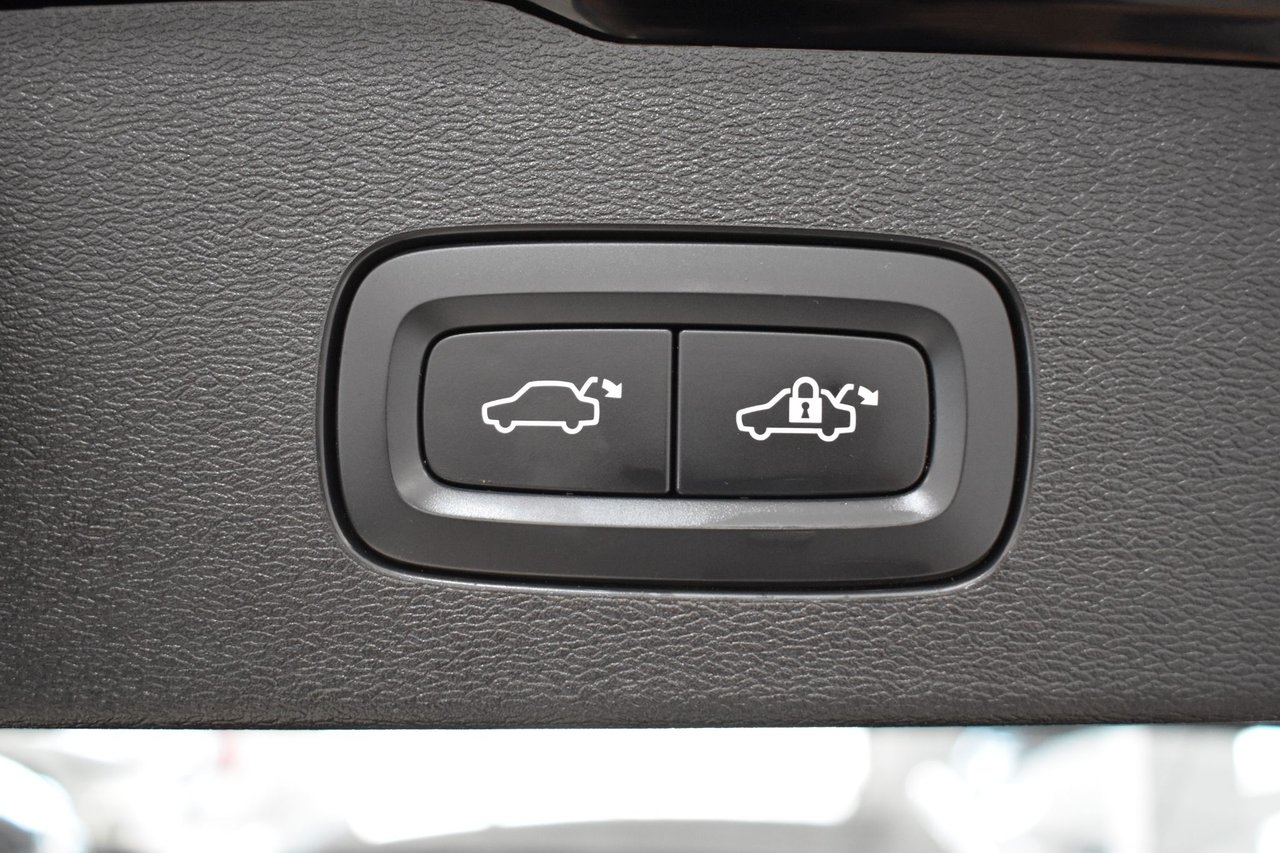 Volvo V60 2023, bild 7/10