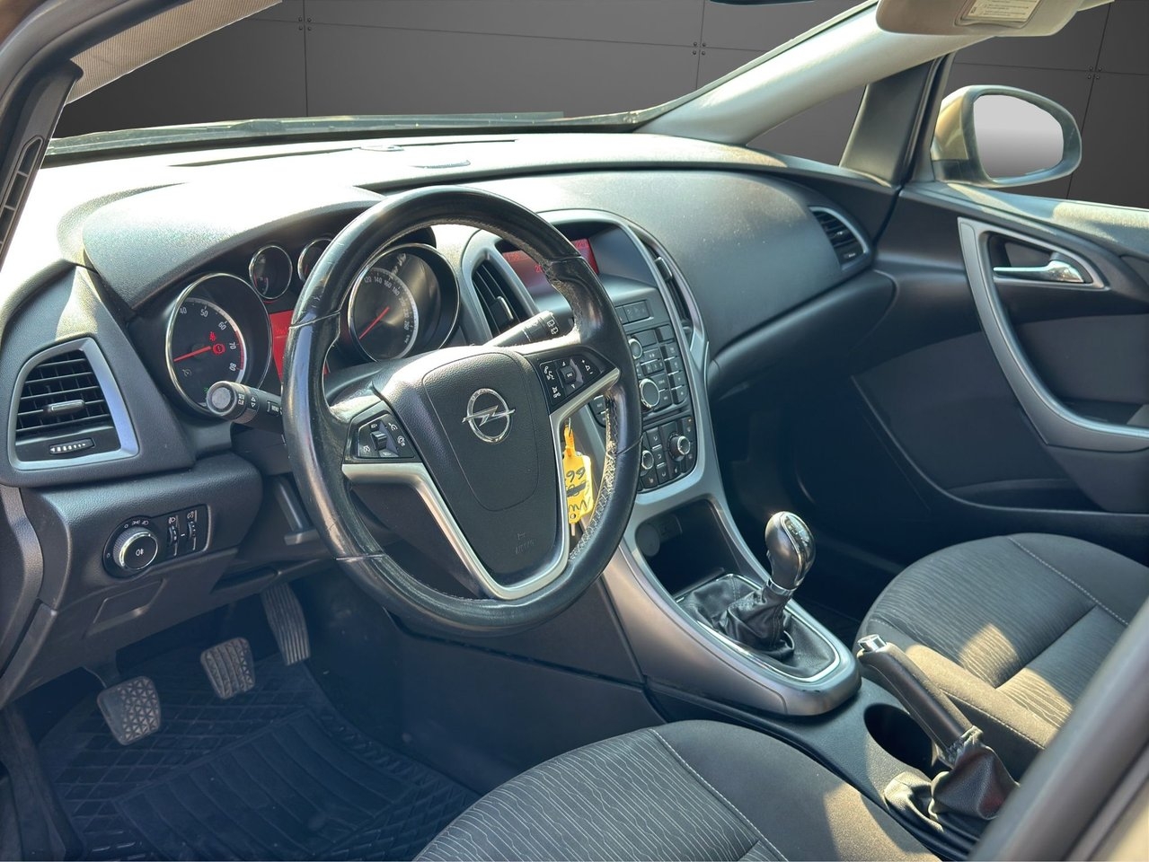 Opel Astra 2013, bild 5/10