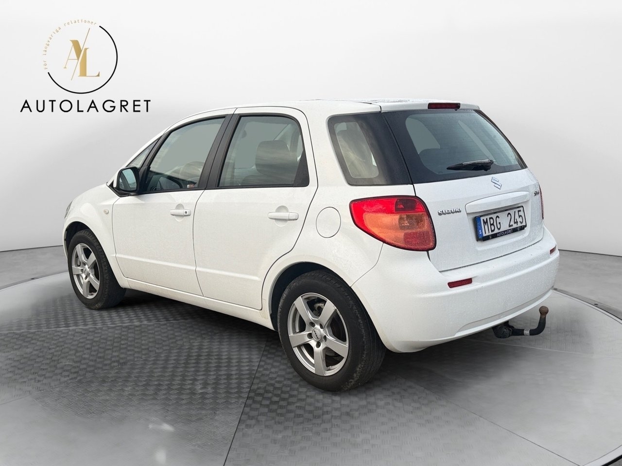 Suzuki SX4 2012, kuva 4/10