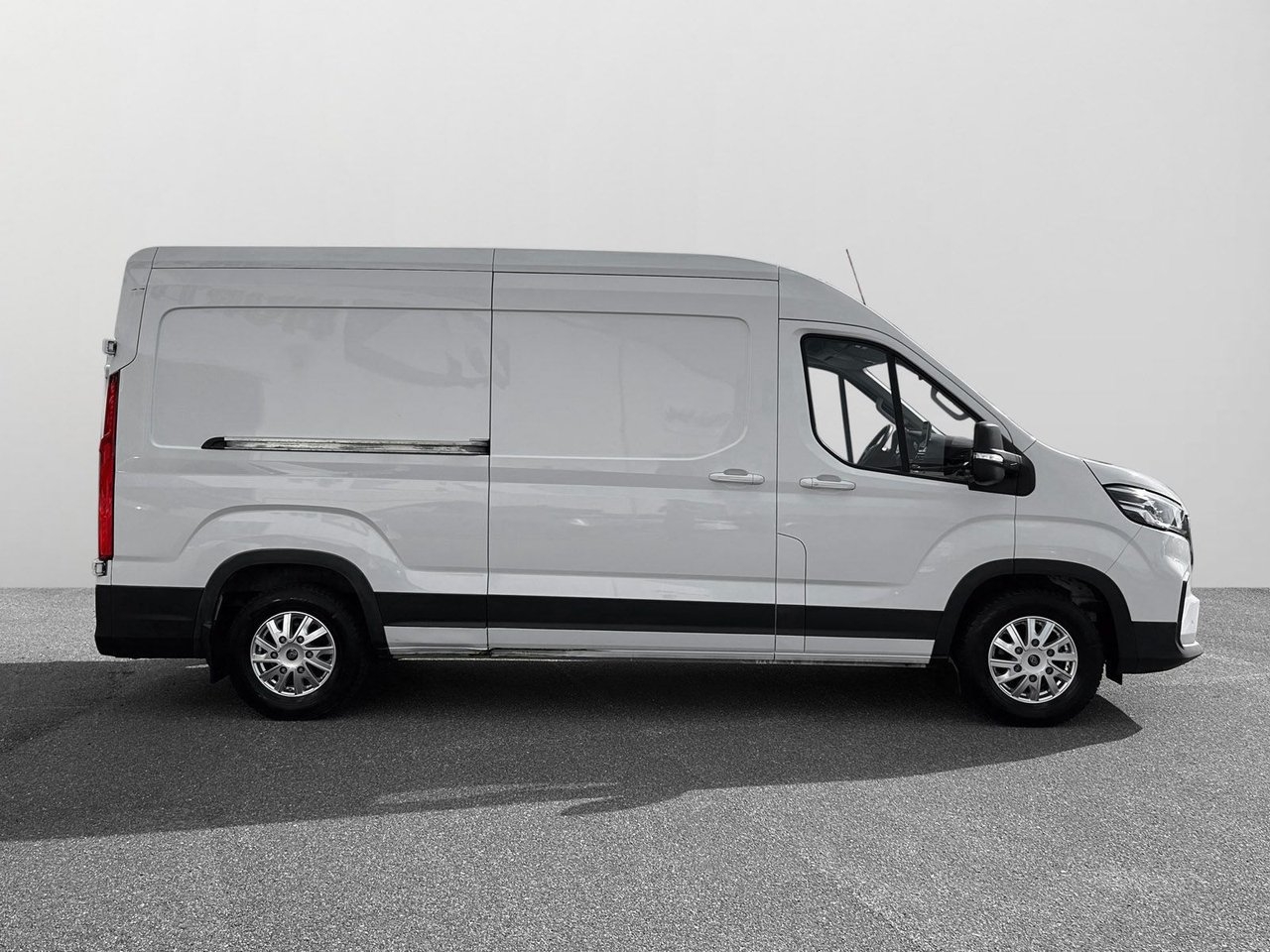 Maxus e-Deliver 9 9 88 kWh L3H2 2021, kuva 7/18