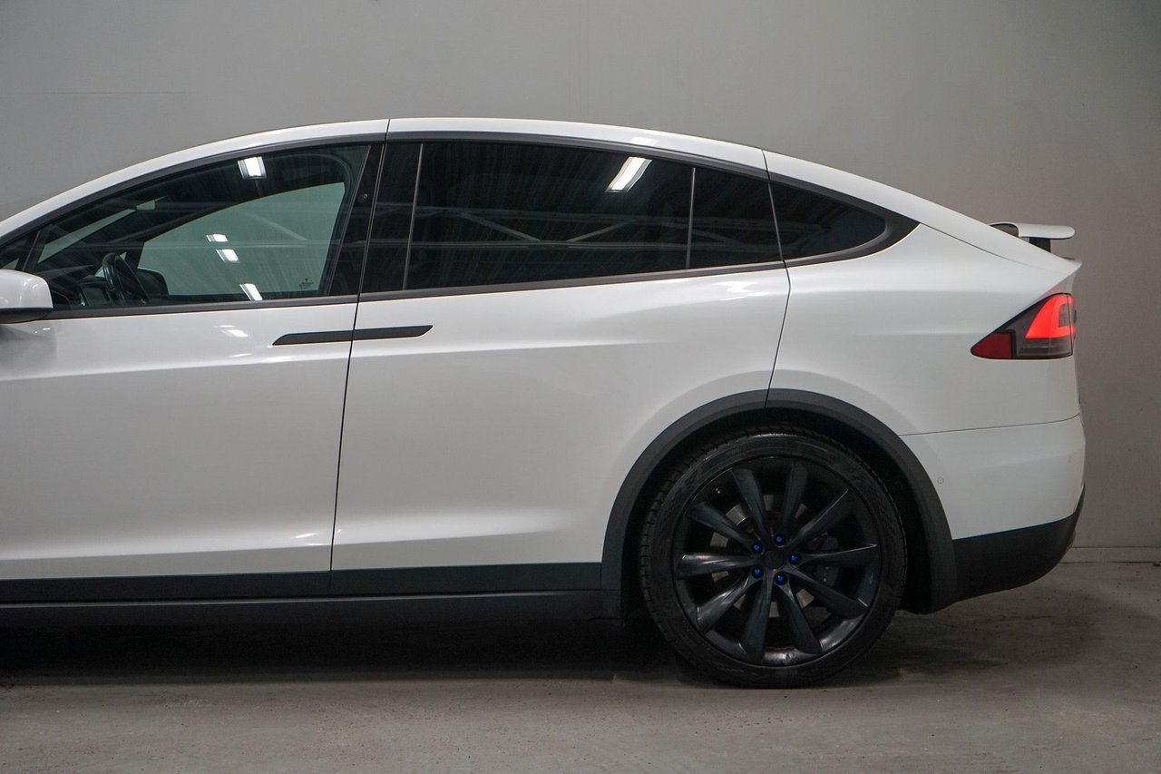 Tesla Model X 2017, bild 7/10