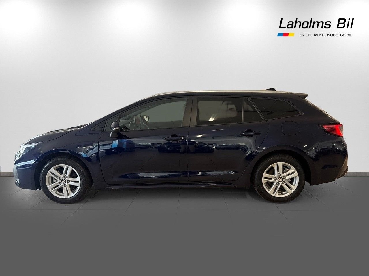 Suzuki Swace 2024, bild 2/13