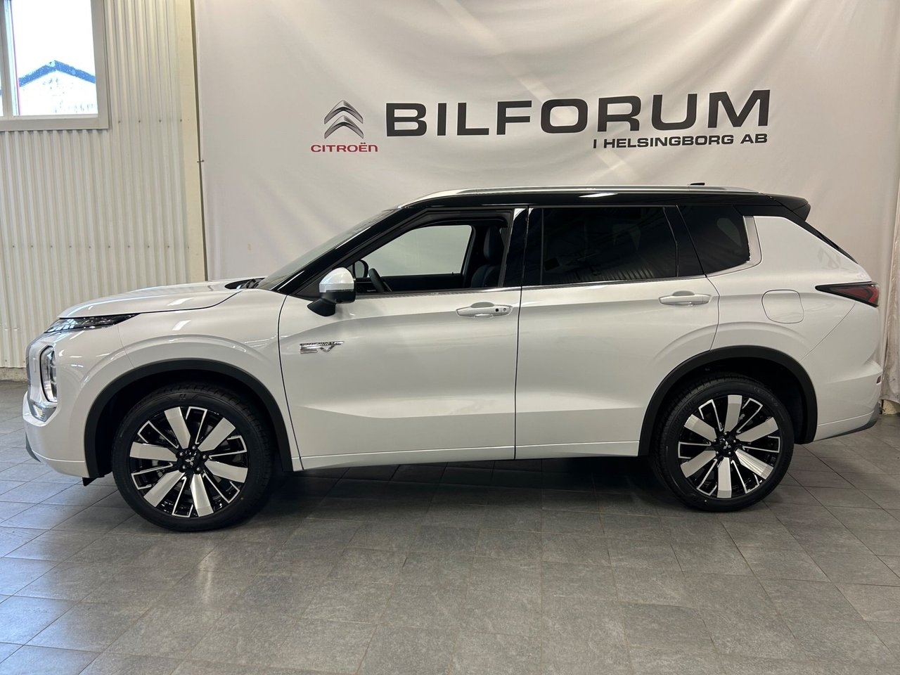 Mitsubishi Outlander 2025, bild 5/10