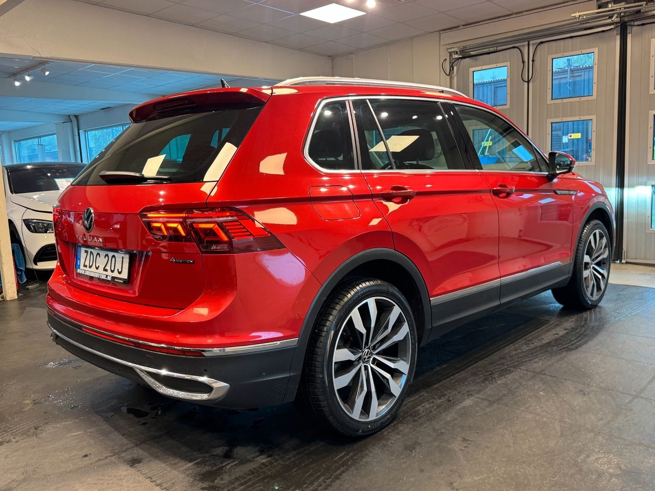 Volkswagen Tiguan 2022, bild 4/27