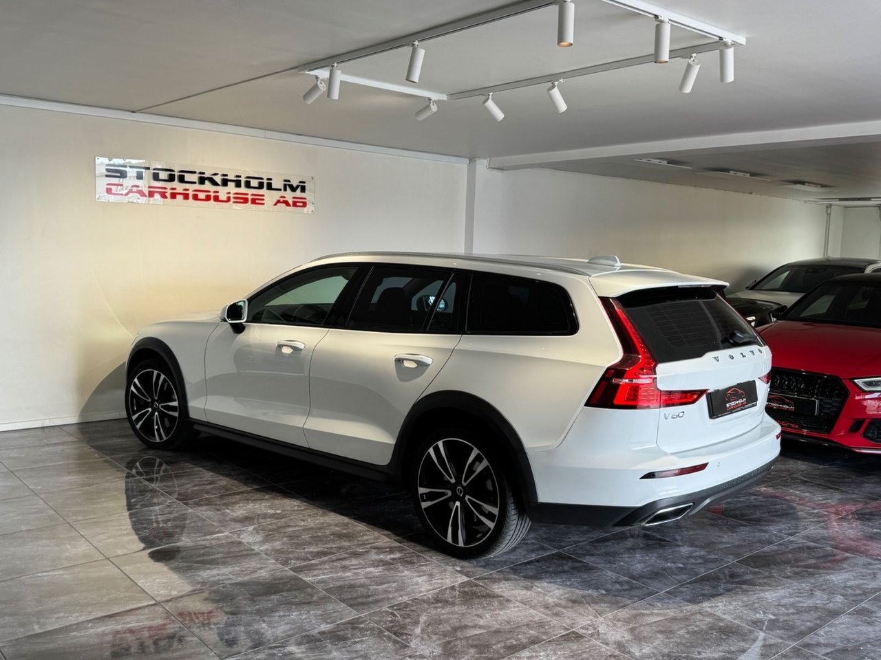 Volvo V60 Cross Country 2020, kuva 6/10