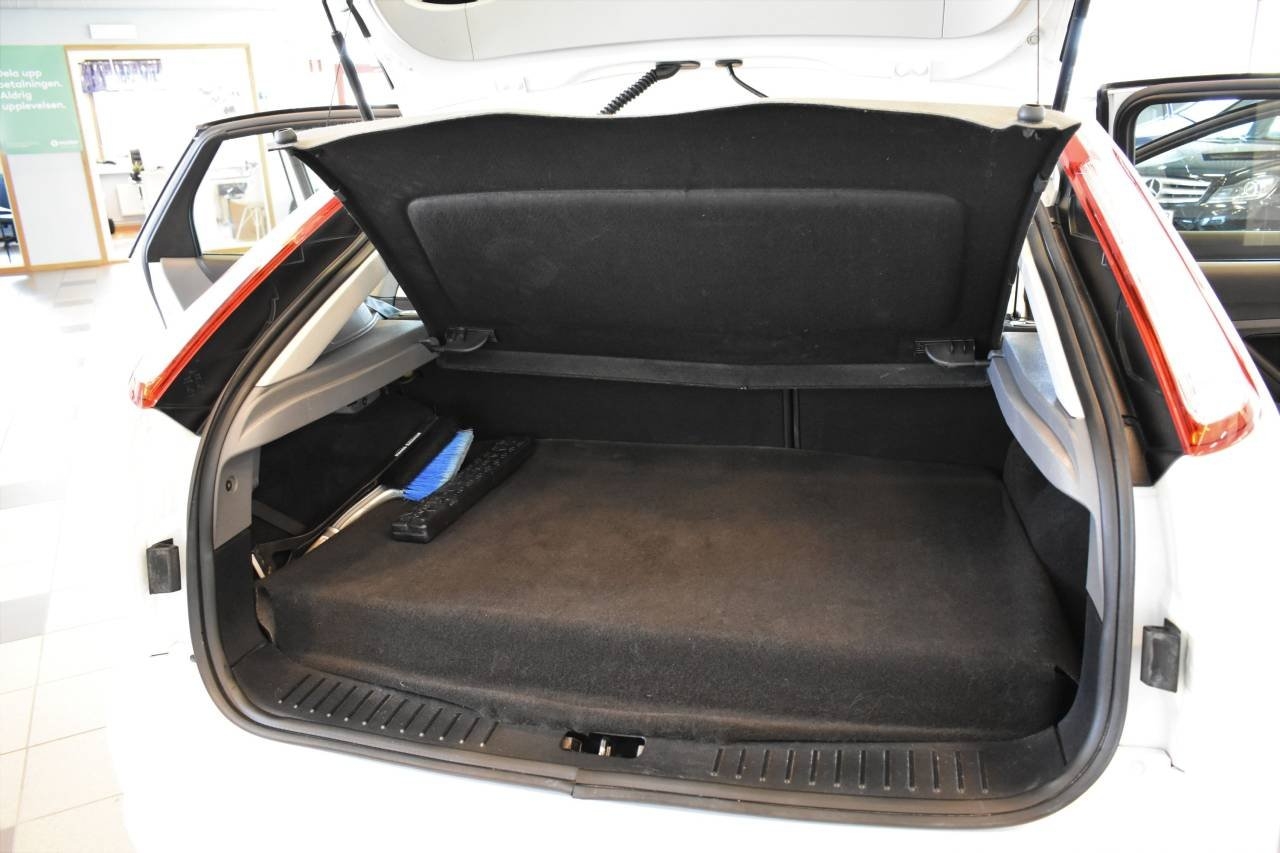 Ford Focus 2.0 (145hk) CNG 2010, bild 6/10