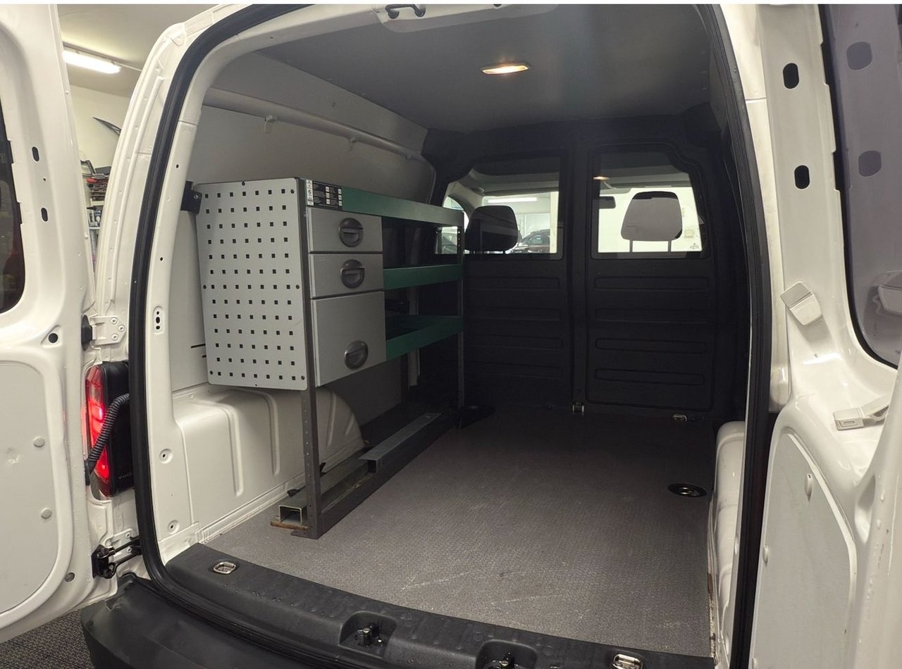 Volkswagen Caddy 2016, bild 7/7