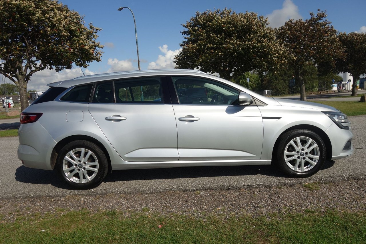 Renault Megane 2017, bild 5/10