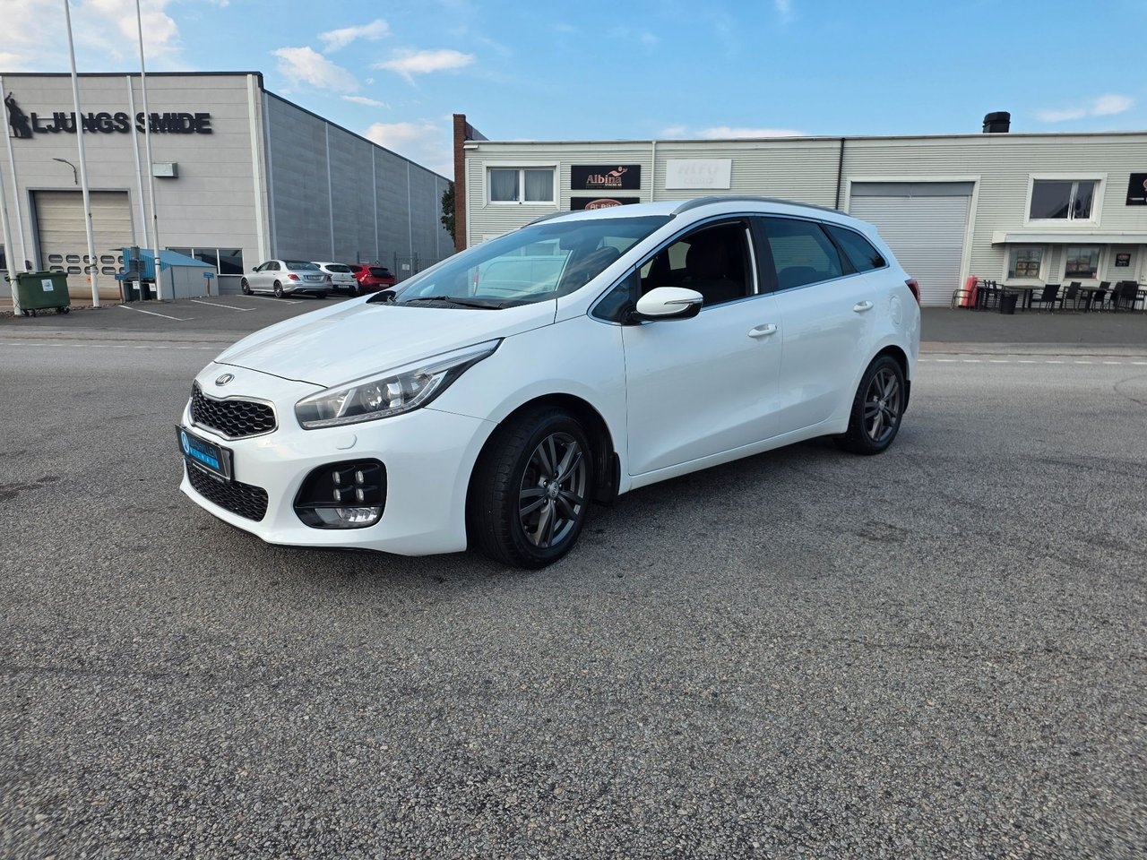 Kia Ceed 2016, bild 2/10