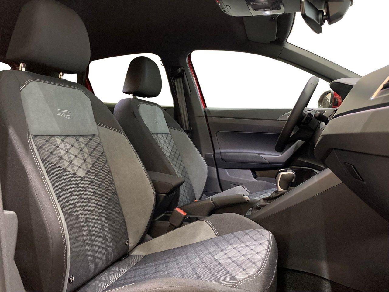 Volkswagen Taigo 2026, bild 2/10
